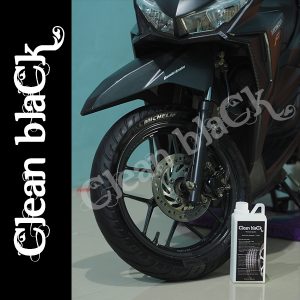 Semir ban 1 liter merk Clean Black